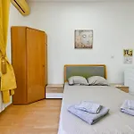 Cozy Apartment In Central Sofia